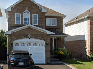 8 Vintage Dr, Whitby, ON L1R2M7