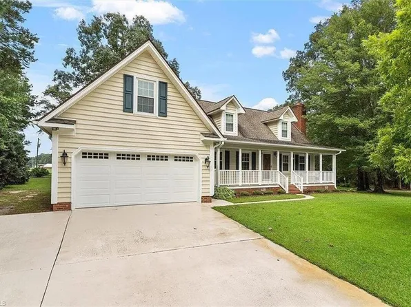 439 Oakleaf Rd, Sanford, NC 27332