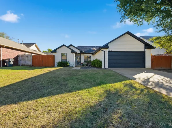 10702 E 113th Pl S, Bixby, OK 74008