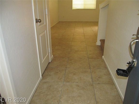 2nd image of 7729 Lots Hills Dr
