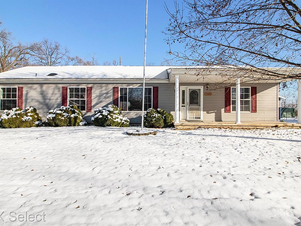 1st image of 2063 Bradley Ave