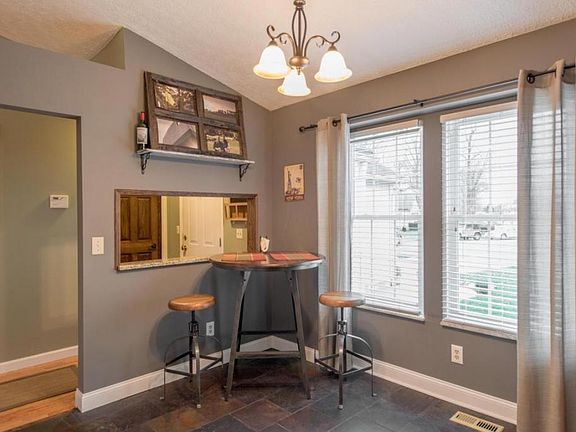5th image of 4342 Portobello Dr