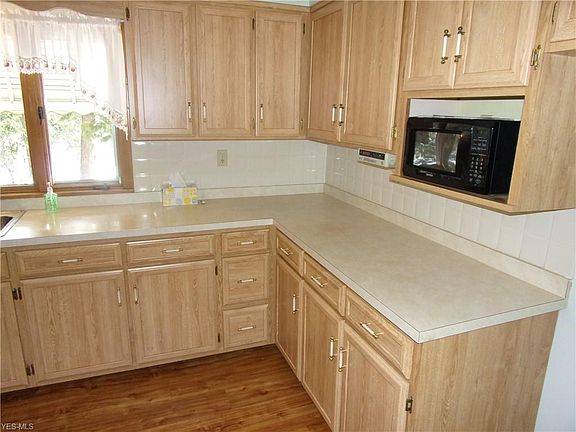4th image of 6725 Wallings Rd