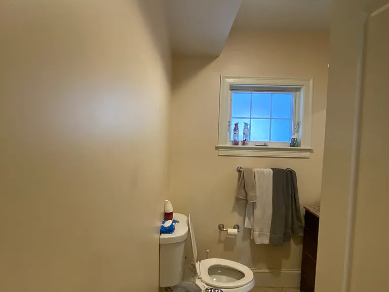 25 Lothrop St #2 — Photo 20