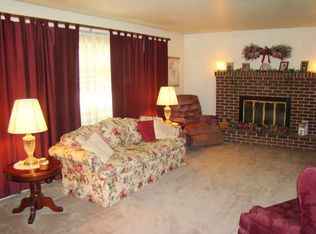 140 Park Pl E, Shippensburg, PA 17257