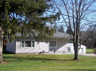 618 S Washington St, Hubbardston, MI 48845