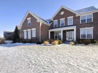 2221 Woodcreek Crossing Blvd, Avon, IN 46123