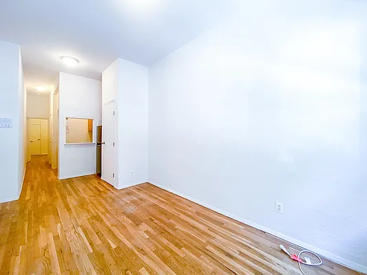 Rented by Compass | media 2
