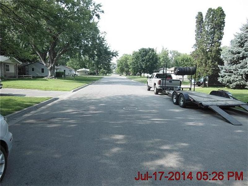 2nd image of 8218 Clinton Ave S