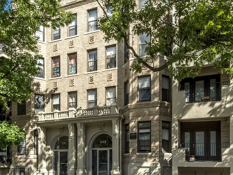 1128 Commonwealth Ave #3 — Photo 1