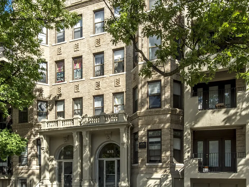 1128 Commonwealth Ave #3