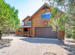 2231 Country Club Dr, Overgaard, AZ 85933