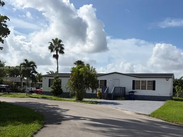 19800 SW 180th Ave Lot 252, Miami, FL 33187