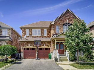 32 Rathmore St, Brampton, ON L6P2P3