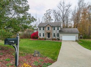 303 Mountainside Dr, Painesville, OH 44077