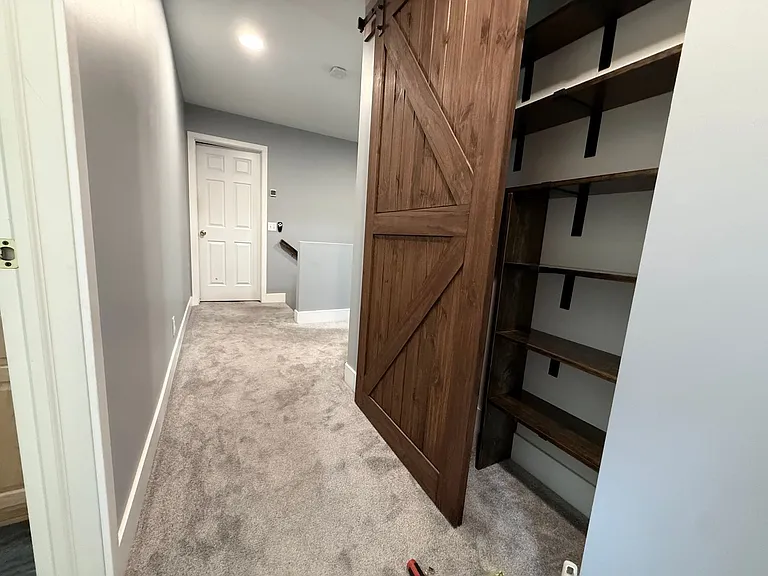 16402 Corby St — Photo 16