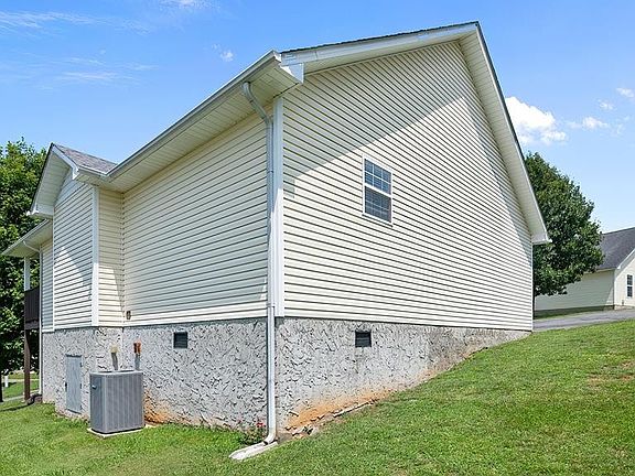 4th image of 1511 Cypress View Ct