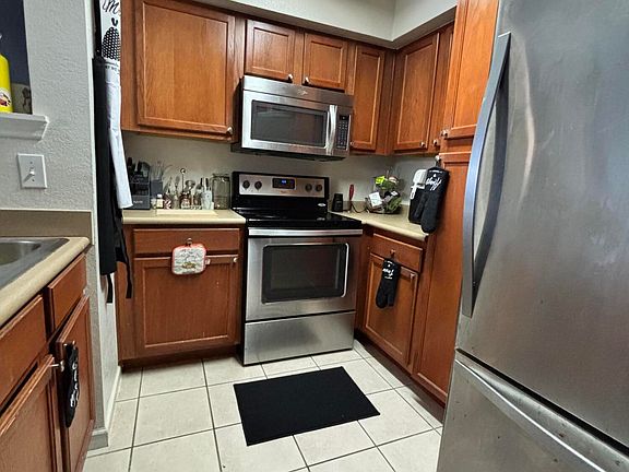 5th image of 8550 TOUCHTON Road #834