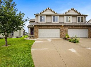 90 N Park Ridge Rd, North Liberty, IA 52317