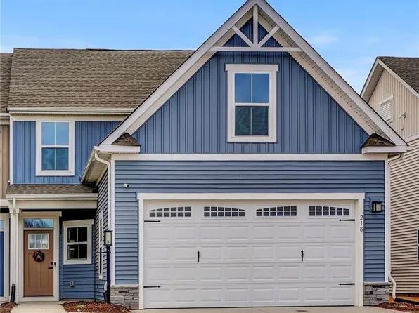 218 Bowler Way, Smithfield, VA 23430