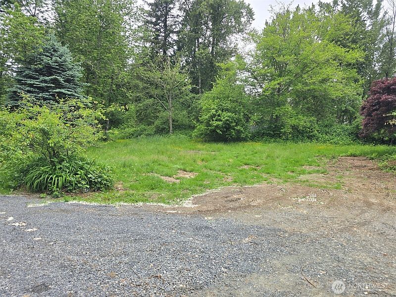 2nd image of 13209 Woods Lake Road