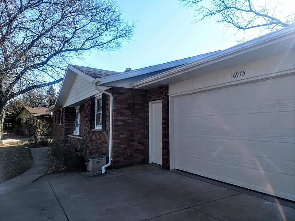 1st image of 6975 Meadowdale Dr