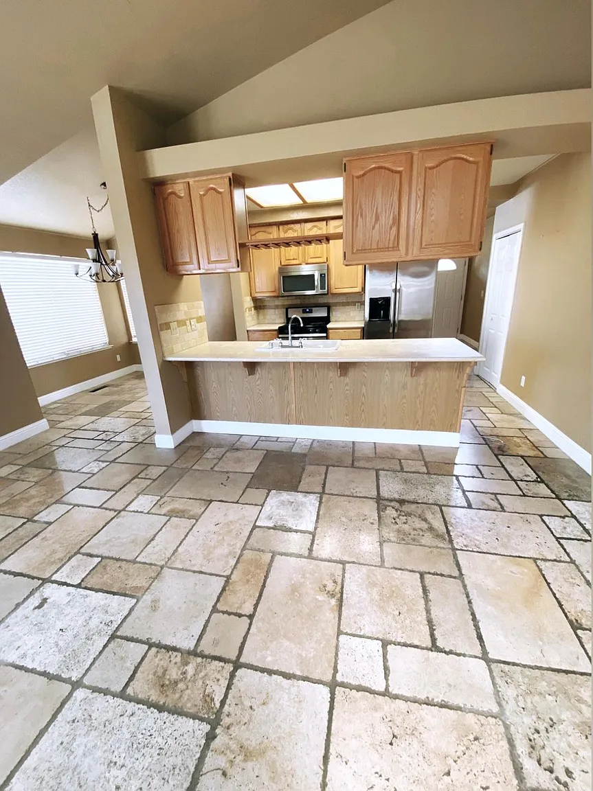 80 Falconi Way photo 1