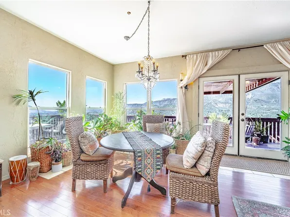 6782 Peace Ave, Phelan, CA 92371