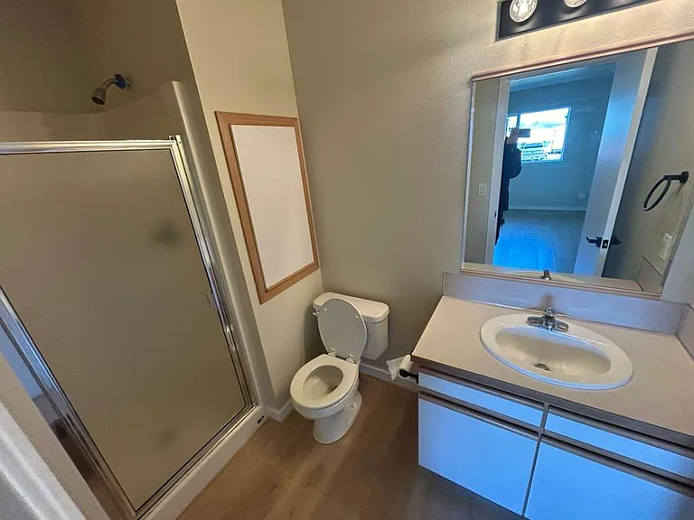 Bathroom (2)_04202026
