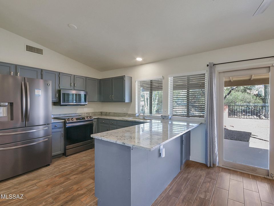 1st image of 7221 E Clayridge Dr