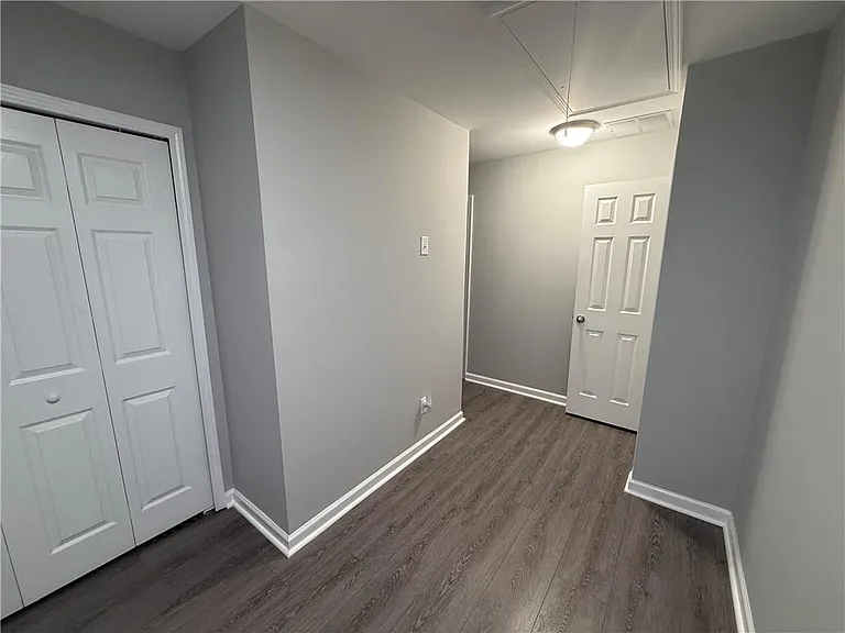 2111 Meadow Peak Rd — Photo 18