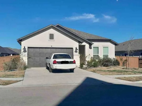 321 Pin Cherry Pass, San Marcos, TX 78666