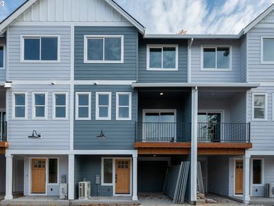 12084 SE Harold St #7, Portland, OR, 97266