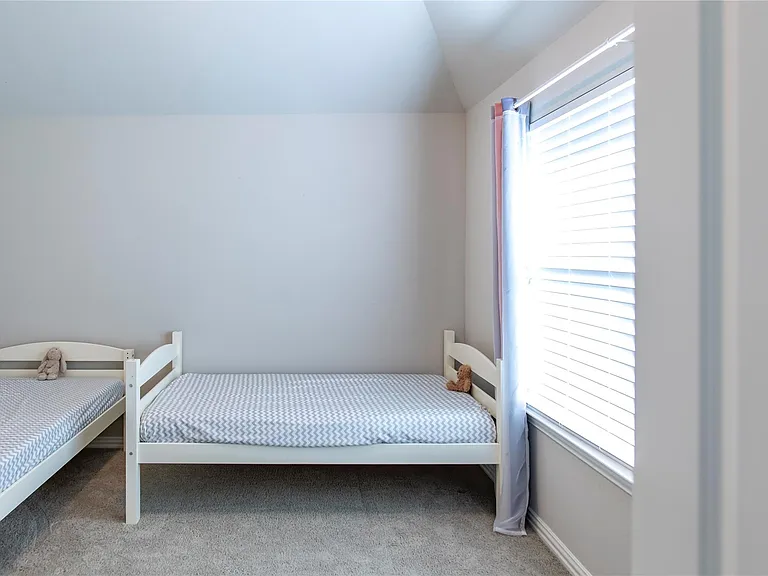 3728 Kennoway Colony — Photo 10