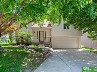 7405 N 80th St, Omaha, NE 68122
