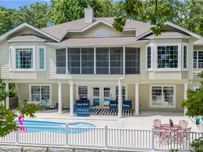 5638 Dude Ranch Rd, Osage Beach, MO, 65065