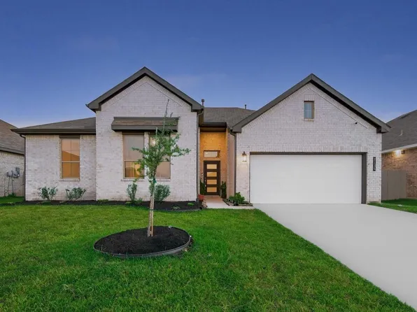 2134 Bluegrass Ln, Richmond, TX 77469