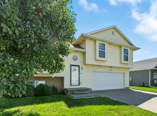 5809 Redtail Rd, Council Bluffs, IA 51501