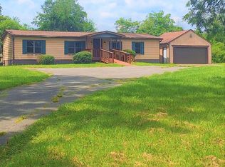 5701 Roberts Rd, Corryton, TN 37721
