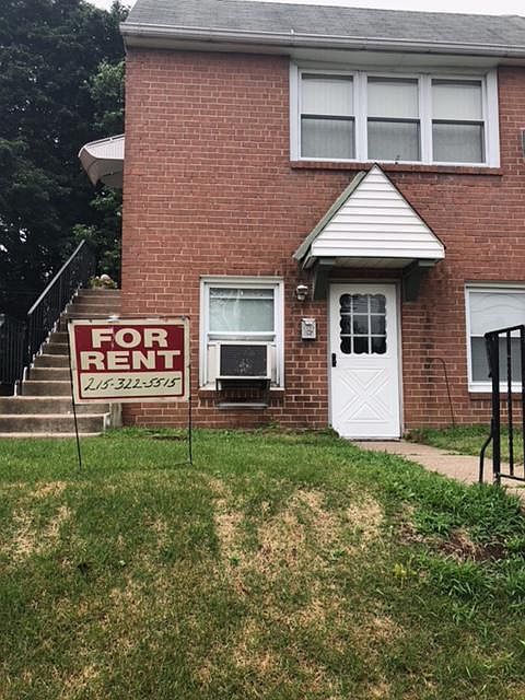 1st image of 8208 Rockwell Ave #1