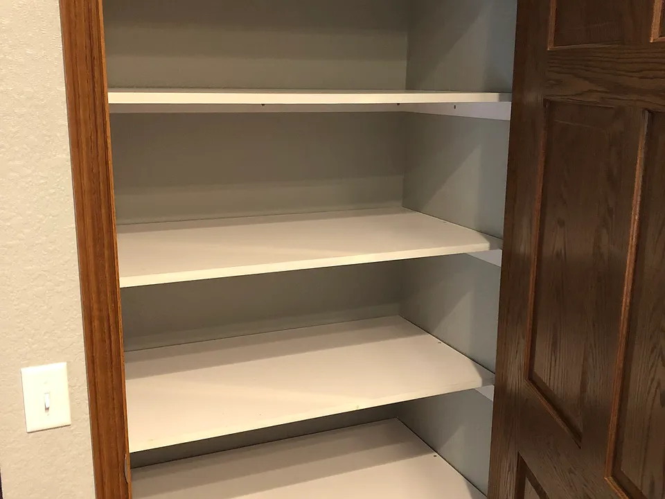 Kitchen pantry