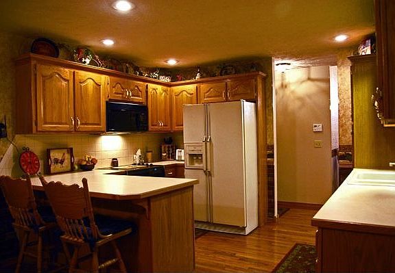 3rd image of 188 Dale Ln