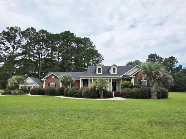 101 Fairway Ct, Saint George, SC 29477