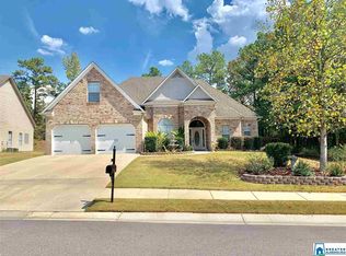 1000 Kerry Dr, Calera, AL 35040