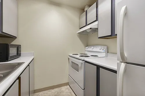 Dry Creek Apartments Photo 1
