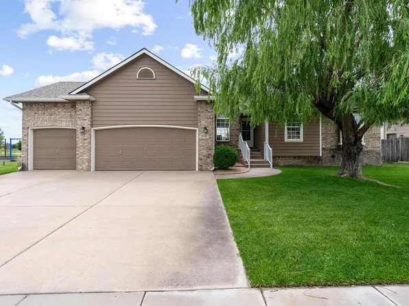 3611 N Hazelwood St, Wichita, KS 67205