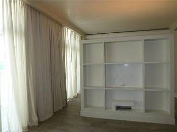 4th image of 2001 Meridian Ave APT 427