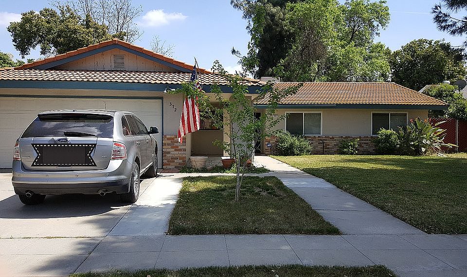 1st image of 372 N Villa Ave