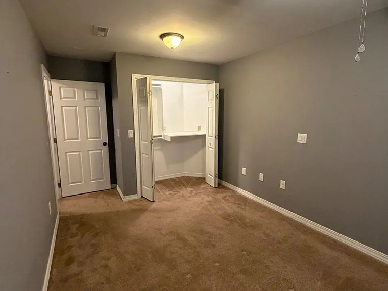 1270 Skyview Dr — Photo 33