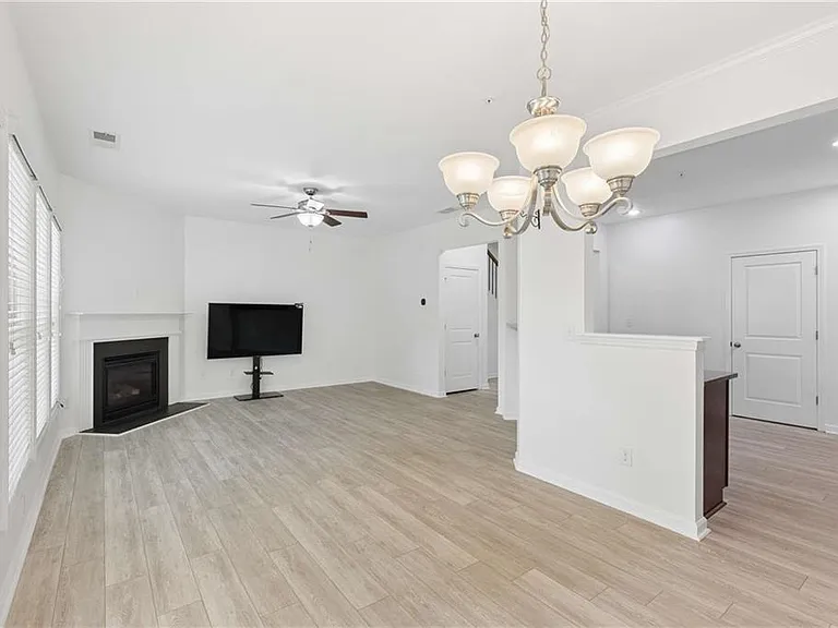 3377 Vintage Cir SE — Photo 12